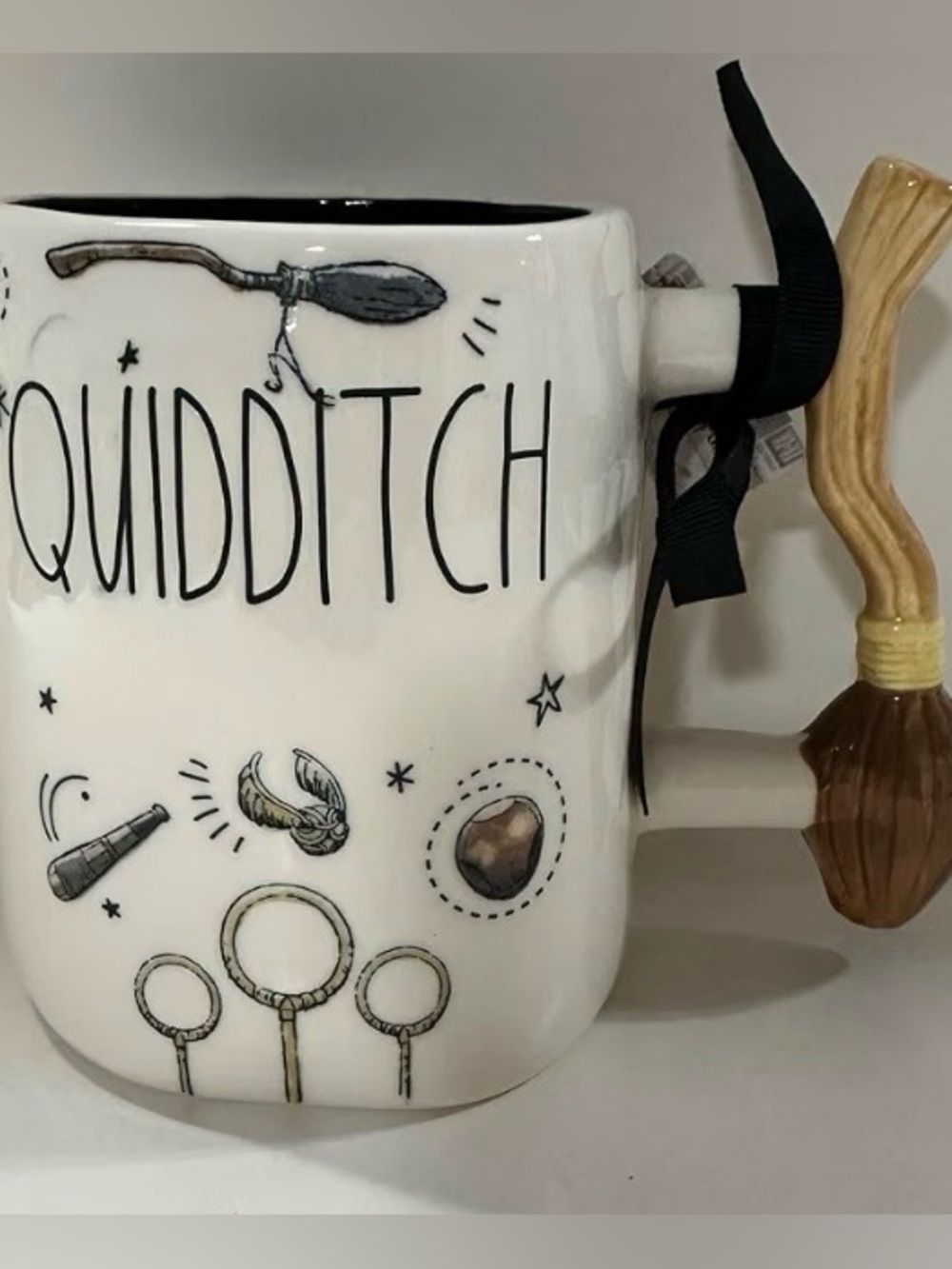 Quidditch Harry Potter Rae Dunn Mug